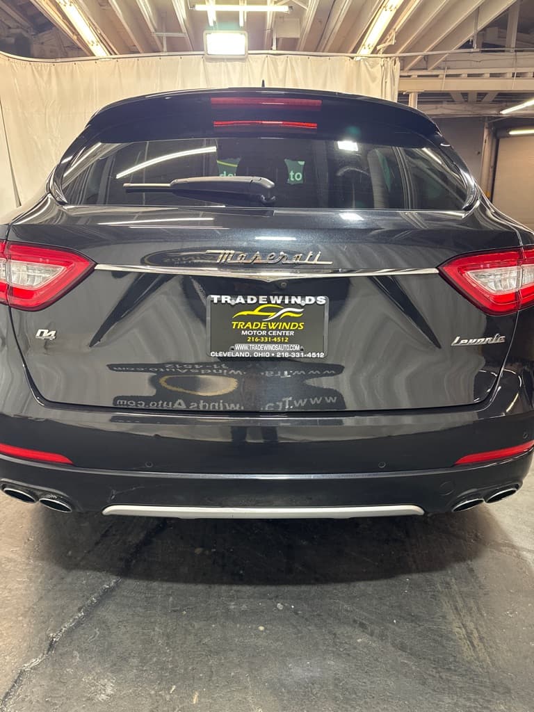 Photo 5 of 2018 Maserati Levante LUXURY