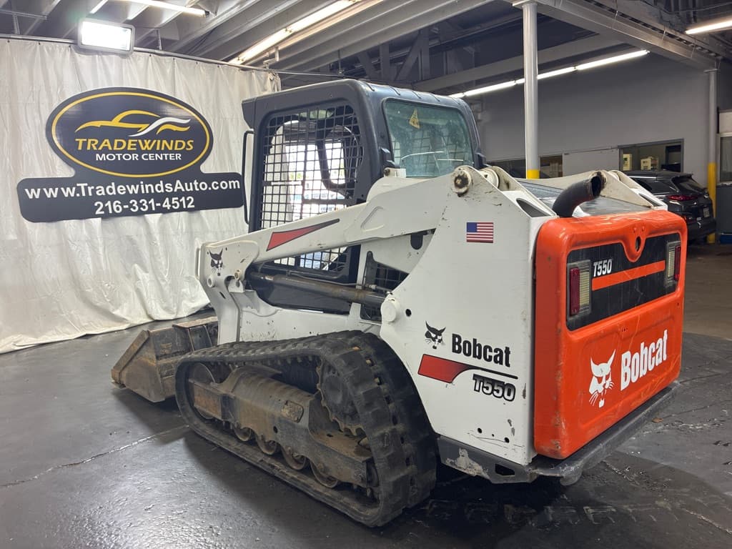 Photo 3 of 2016 BOB CAT T550
