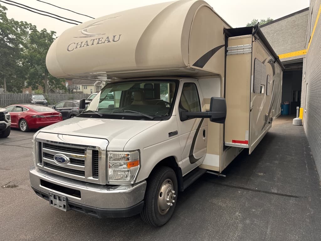 Photo 3 of 2016 FORD ECONOLINE E450 MOTOR HOME