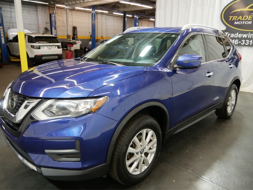 Photo 3 of 2018 Nissan Rogue SV