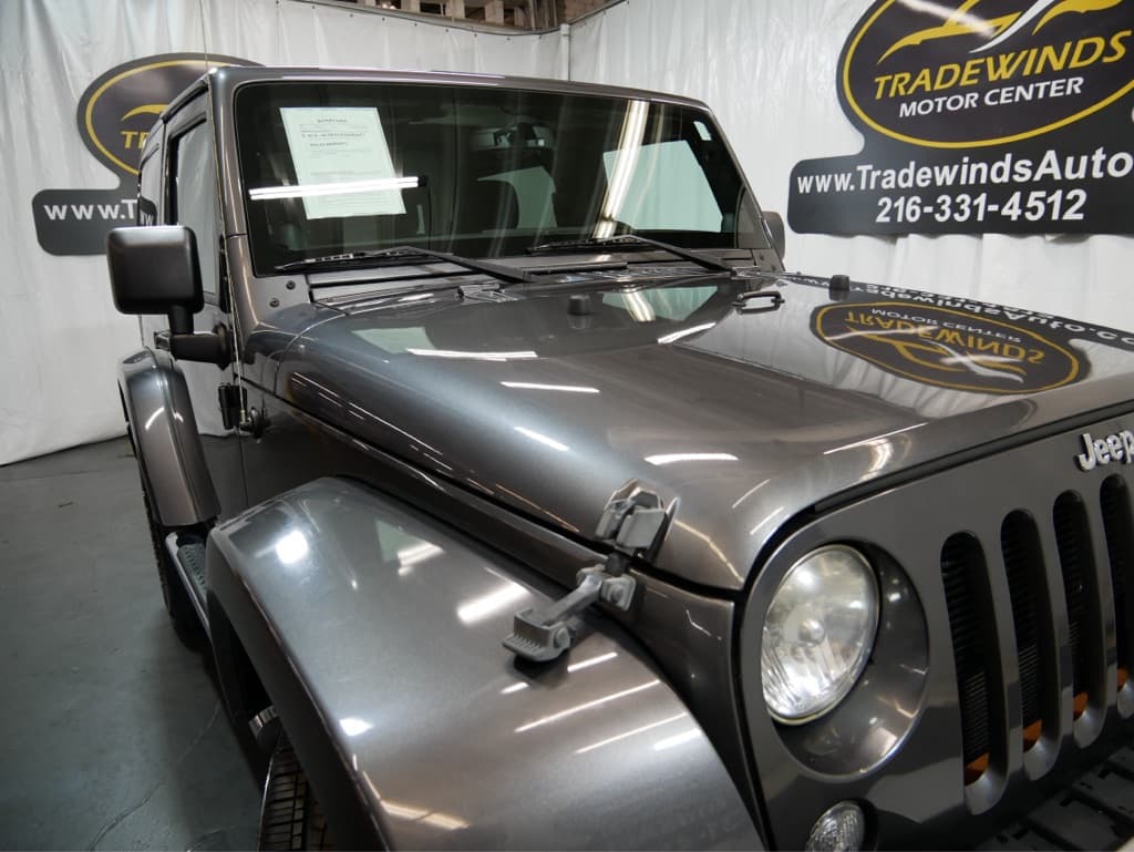 Photo 5 of 2014 Jeep Wrangler Sahara