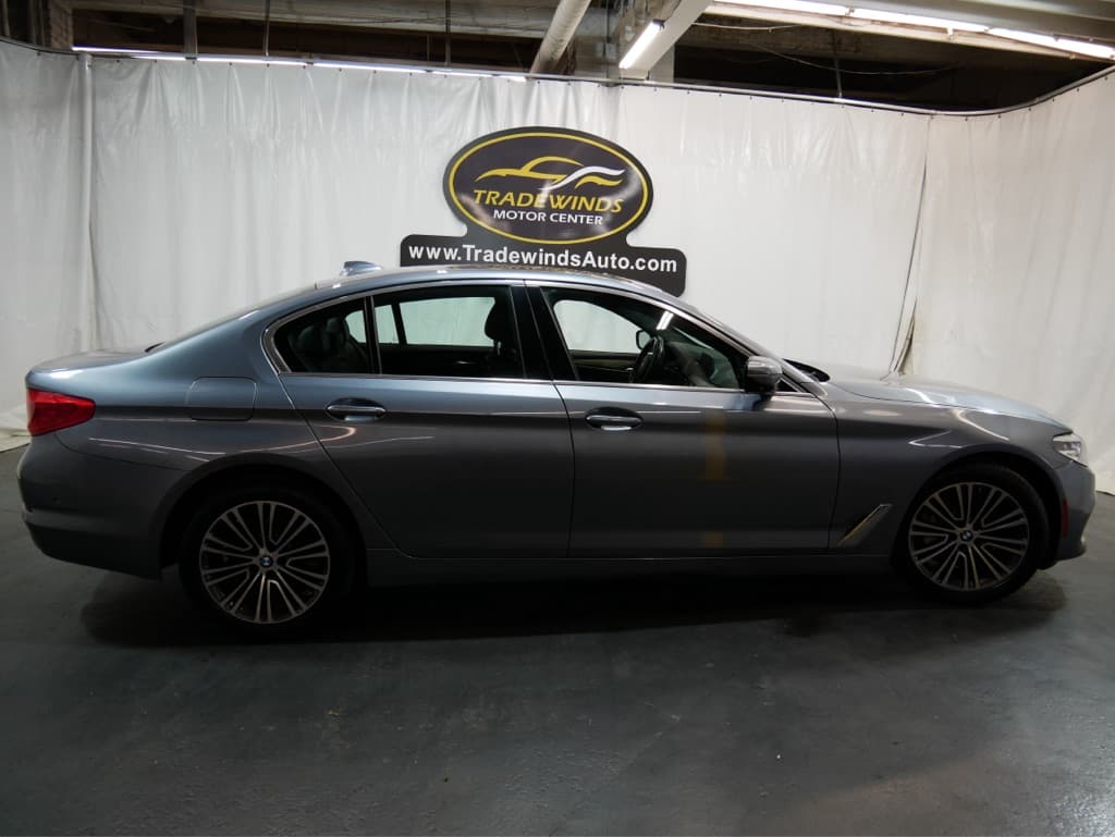 Photo 4 of 2019 BMW 5 Series XI