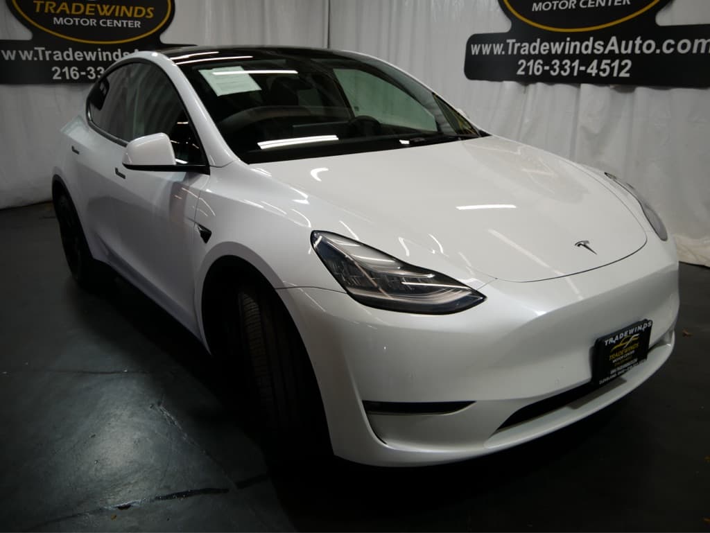 Photo 1 of 2021 Tesla Model Y Long Range