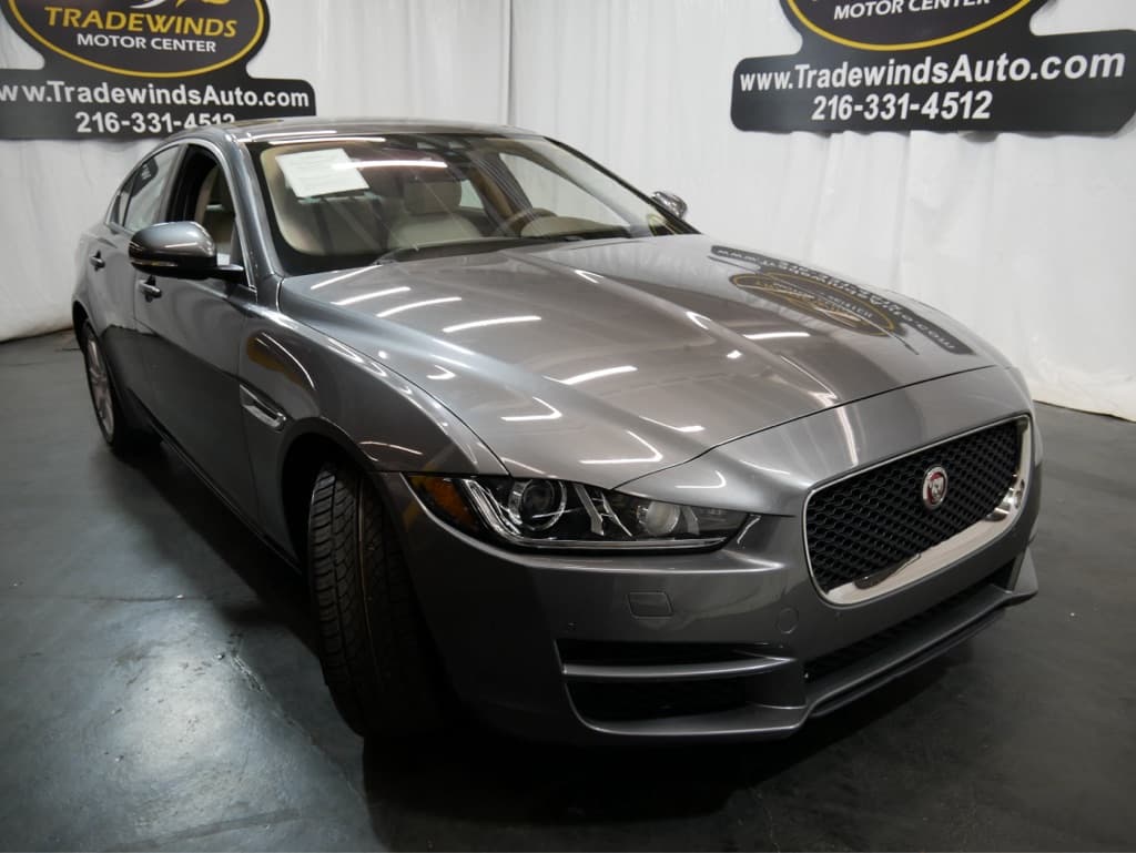 Photo 1 of 2018 Jaguar XE 25t Premium