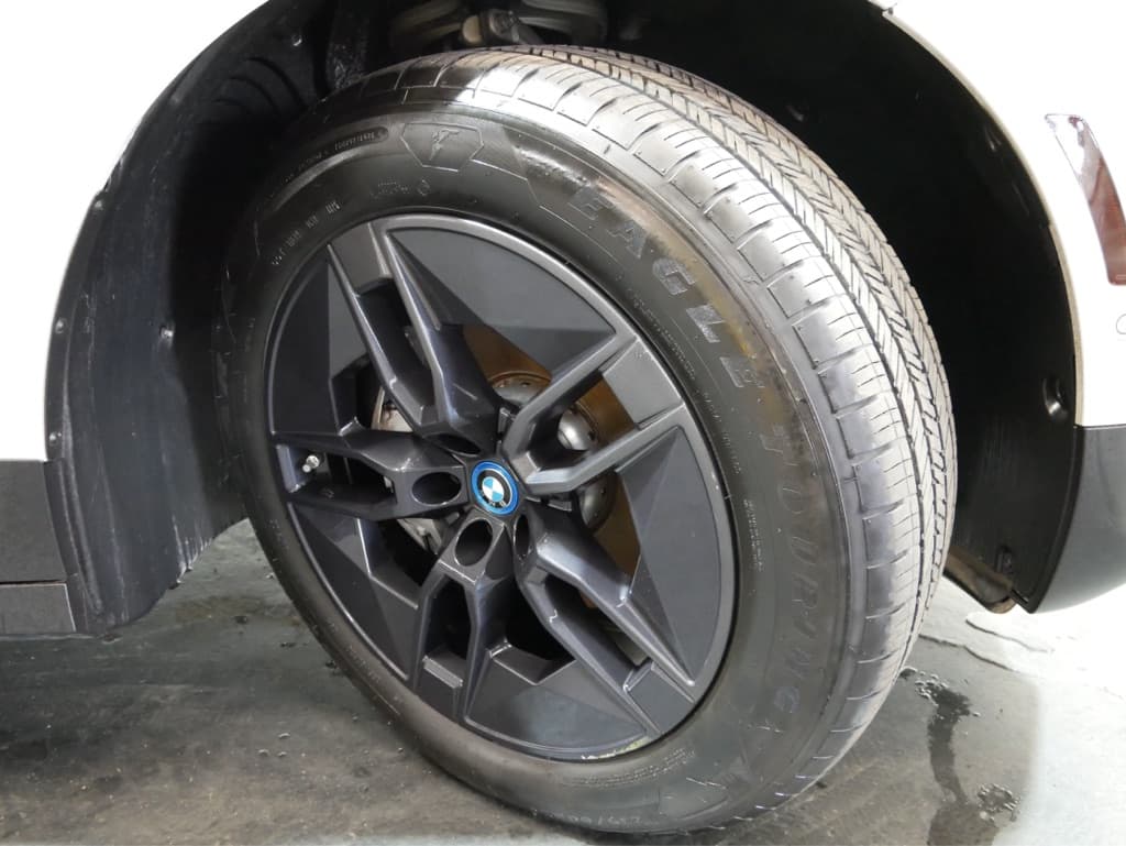 Photo 4 of 2024 BMW iX xDrive50