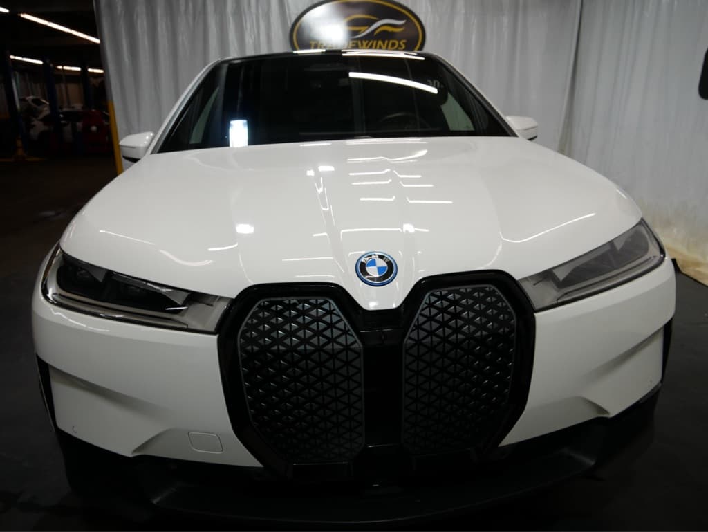 Photo 2 of 2024 BMW iX xDrive50