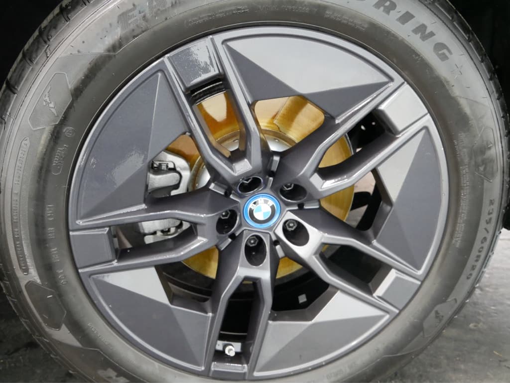Photo 5 of 2024 BMW iX xDrive50